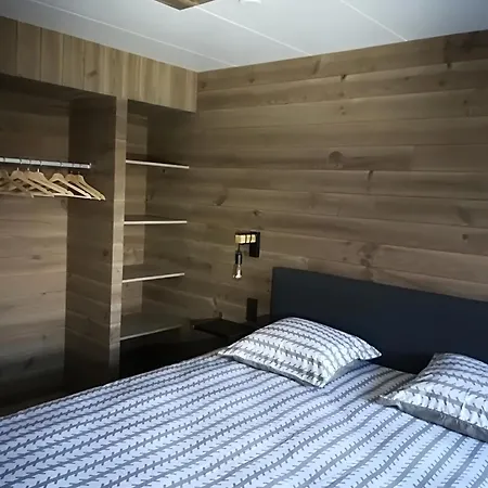 Bastogne Maison De Avec Sauna بيت للعطل